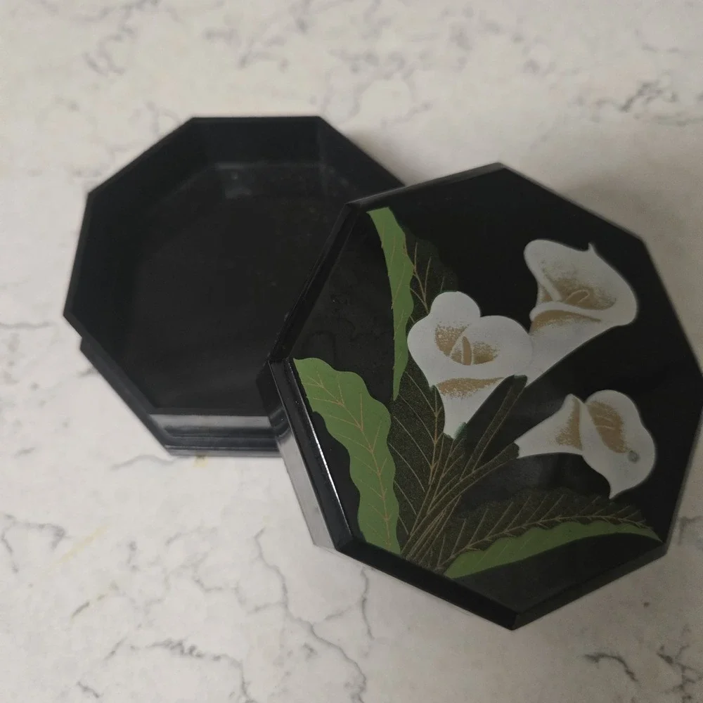 Vtg Trio of Lacquer Ware Nesting Trinket Boxes Hand Painted Calla Lilies Japan